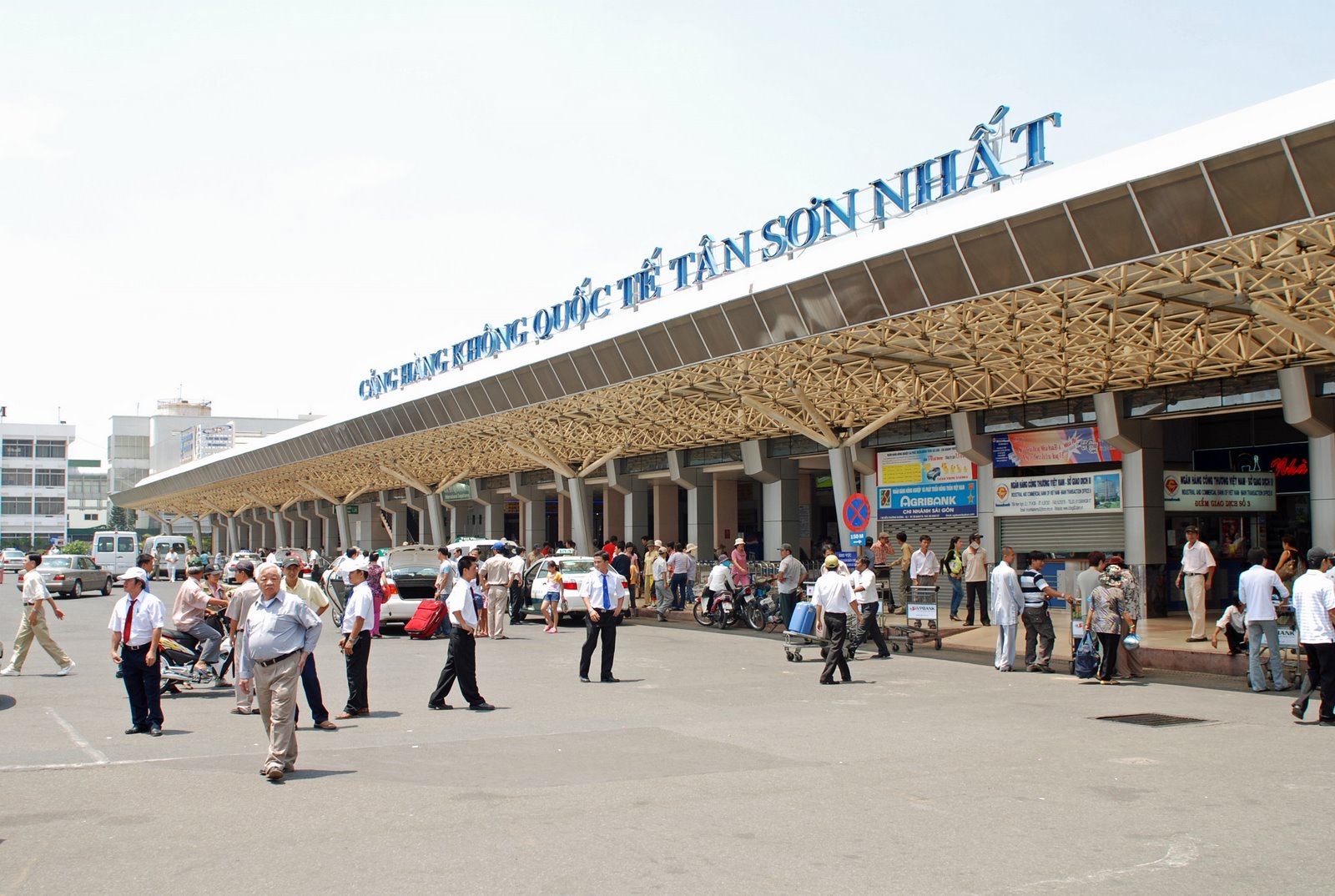Đôi nét về sân bay quốc tế Tân Sơn Nhất