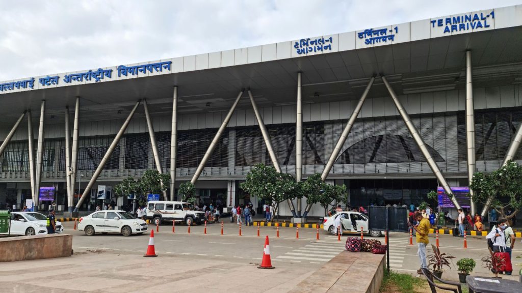 Sân bay quốc tế Sardar Vallabhbhai Patel