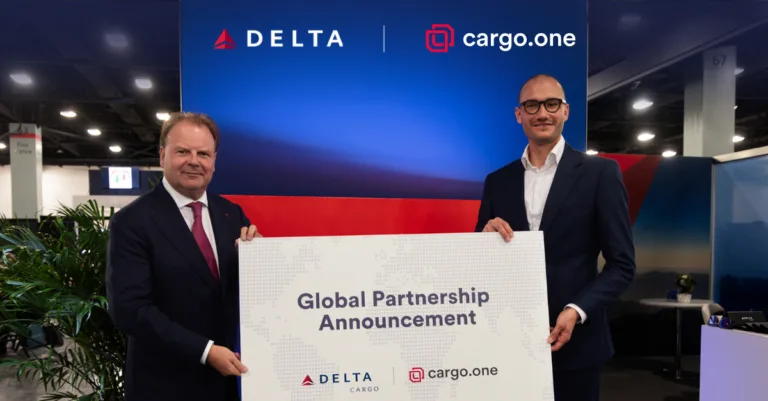 Delta Cargo và cargo.one ký kết thỏa thuận dài hạn