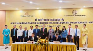 Hà Nội và Vietnam Airlines hợp tác quảng bá du lịch với thông điệp "Đến để yêu"
