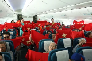 Vietnam Airlines Thực Hiện Chuyến Bay “Cất Cánh Tự Hào Việt Nam” – Kỷ Niệm 80 Năm Quốc Khánh Vietnam Airlines Thực Hiện Chuyến Bay “Cất Cánh Tự Hào Việt Nam” – Kỷ Niệm 80 Năm Quốc Khánh
