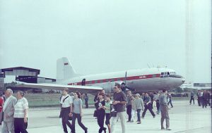 Linh vật hàng không Việt Nam: máy bay IL-14 “ngủ đông” di chuyển đến trung tâm triển lãm