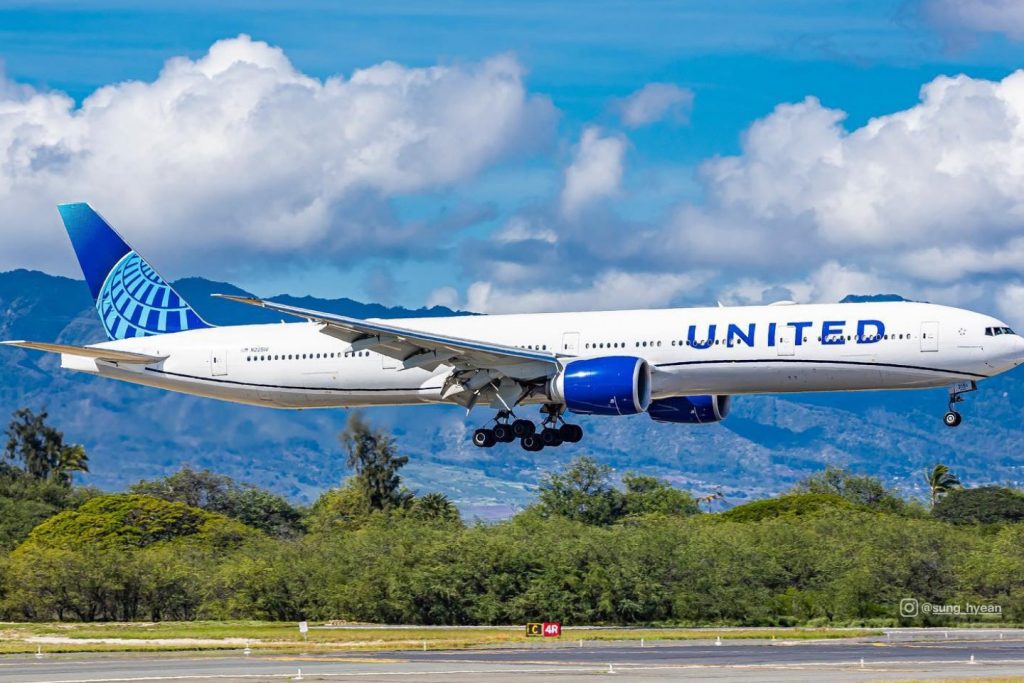 Hãng Bay Hàng Đầu Mỹ Trở Lại Việt Nam: United Airlines Khởi Động Đường Bay TP.HCM - Mỹ