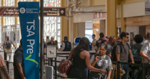 TSA Chuẩn Bị Kiểm Tra Hơn 44 Triệu Hành Khách