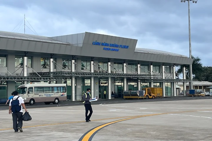 Cảng hàng không Pleiku và Phù Cát ký kết phối hợp đảm bảo an ninh an toàn hàng không