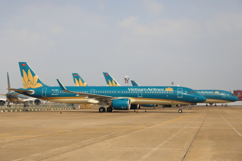 Máy bay Vietnam Airlines quay đầu để cấp cứu hành khách