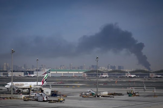 Cổ phiếu ngành hàng không ổn định trở lại trước xung đột Trung Đông