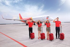 Vì sao nhiều người vẫn chọn VietJet Air dù có tranh cãi?
