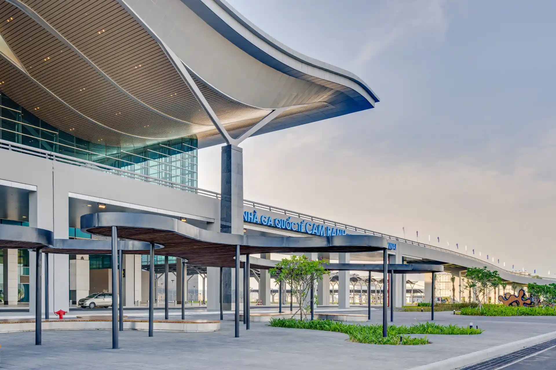 Mở rộng đường bay thẳng từ Đà Nẵng, Cam Ranh đến các nước ASEAN Mở rộng đường bay thẳng từ Đà Nẵng, Cam Ranh đến các nước ASEAN