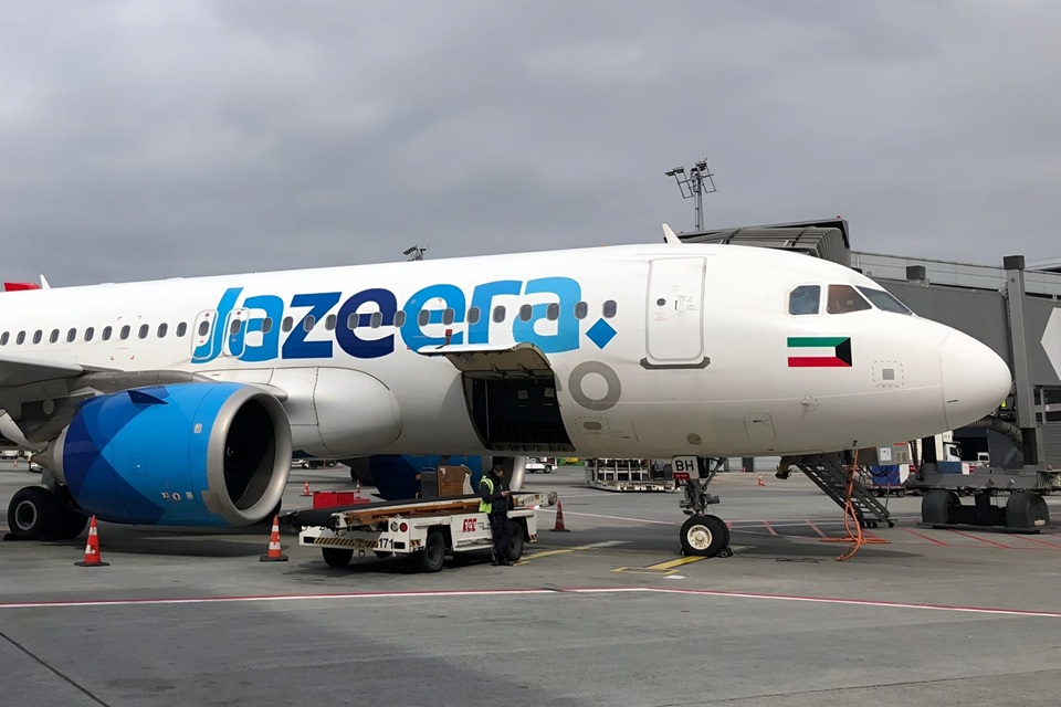 Jazeera Airways triển khai mô hình vận tải air-land để ứng phó đóng cửa không phận Jazeera Airways triển khai mô hình vận tải air-land để ứng phó đóng cửa không phận