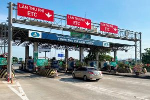 Tân Sơn Nhất chính thức vận hành thu phí không dừng (ETC)