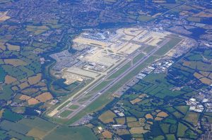 Sân bay Gatwick mua lại trung tâm hàng hóa nội khu.