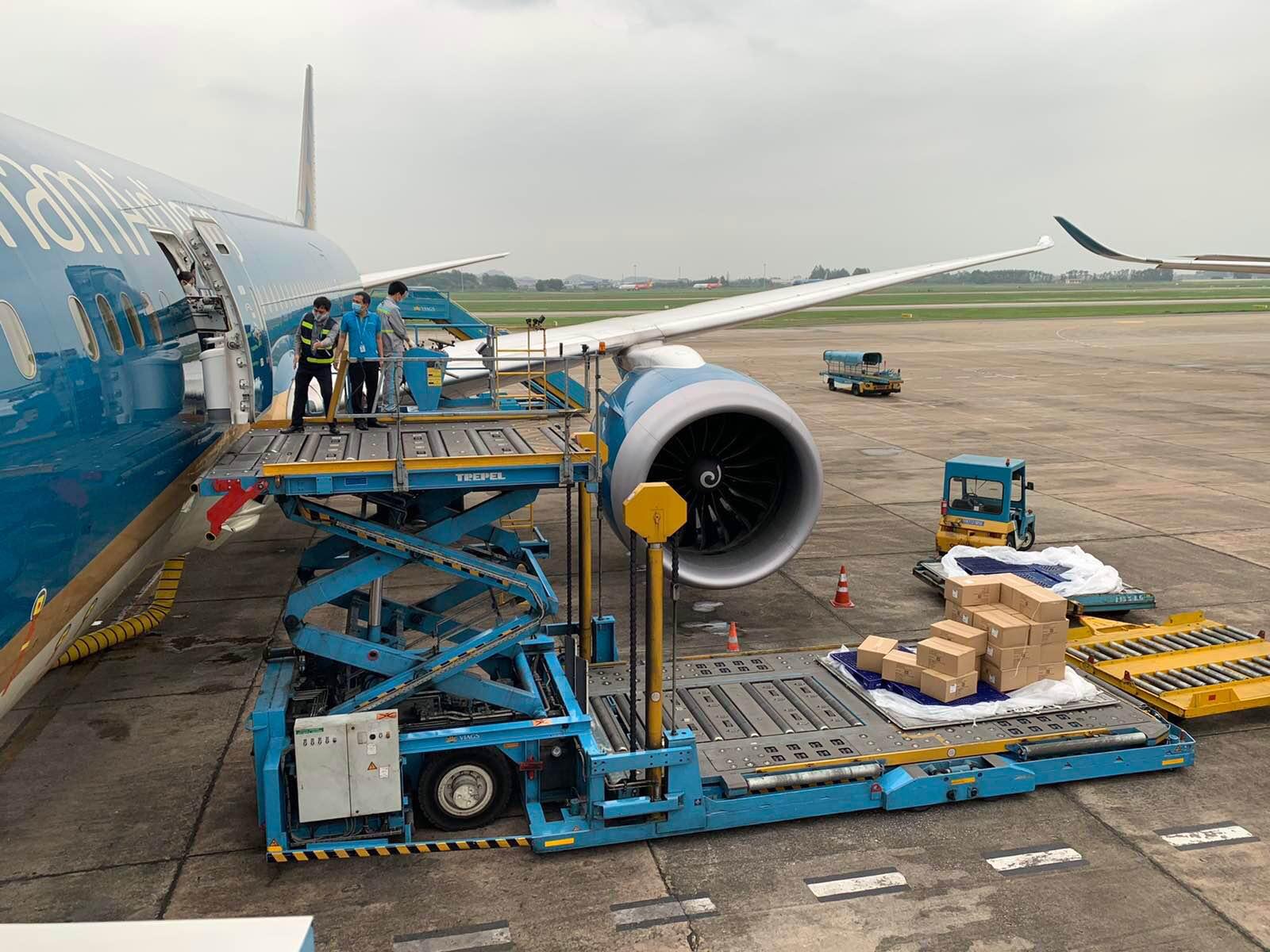 Việt Nam ghi nhận tăng trưởng hơn 13% sản lượng hàng hóa hàng không trong nửa đầu năm 2026