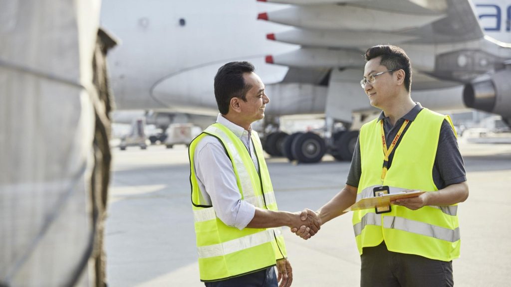 Hợp tác giữa hãng hàng không và doanh nghiệp logistics nâng cao hiệu quả vận chuyển
